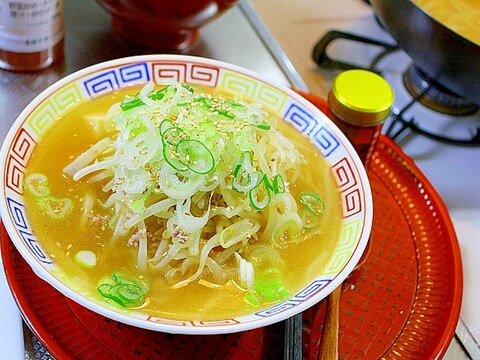 高野豆腐の味噌もやしスープ